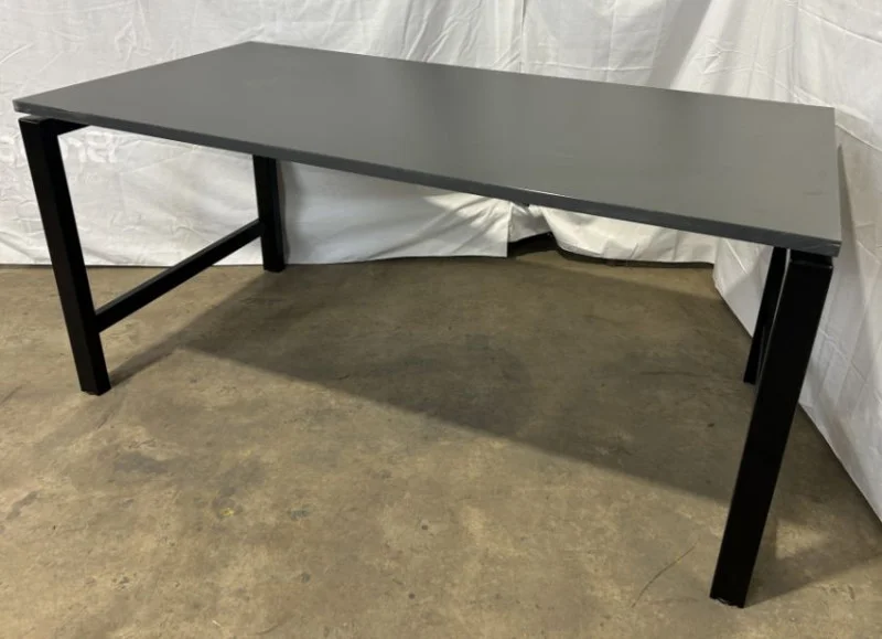 JPS Chartered Surveyors - High Quality Office Furniture Auction to include Various Sized Workstations, Boardroom Table, Office Chairs, Lamps, TV Stands & More - Auction Image 5