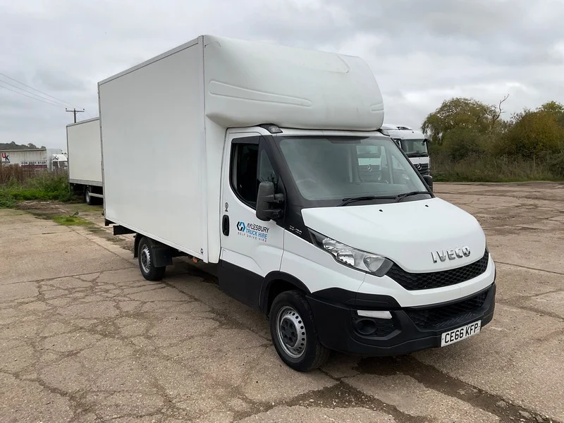 BPI Auctions - Commercial Vehicles Auction to include Tractor Units, Luton Vans, Box Lorries, Curtainsiders & Panel Vans - Auction Image 7