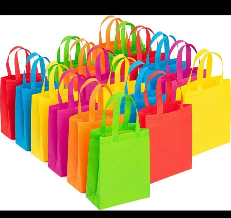 JPS Chartered Surveyors - Bulk sale of party Stock & Toys Auction including Gift Bags, Glowsticks, Squishy Toys & More - Auction Image 6