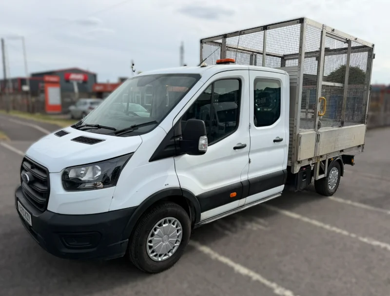 Universal Auctions Group Ltd - 800 LOTS TO BID ON! Plant, HGVs, Ex-Fleet Vehicles, Agri Equipment, Machinery & More - Auction Image 6
