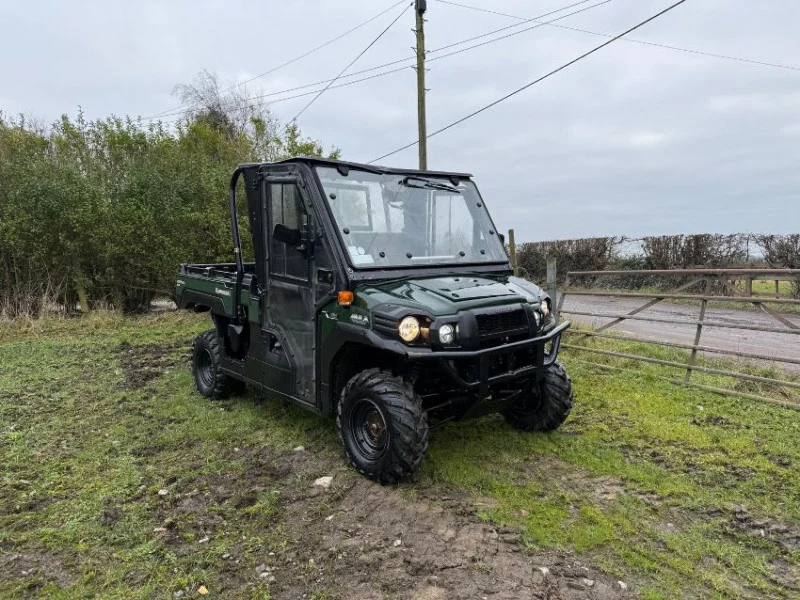 Universal Auctions Group Ltd - New & Pre-Owned Heavy and Light Plant Auction: Excavators, Tractors, Agri, Forklifts, Telehandlers & More - Auction Image 3