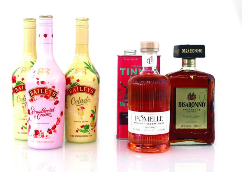 W & H Peacock - Vintage & Modern Wines,  Beers, Spirits & Tobacco at Auction - Auction Image 4