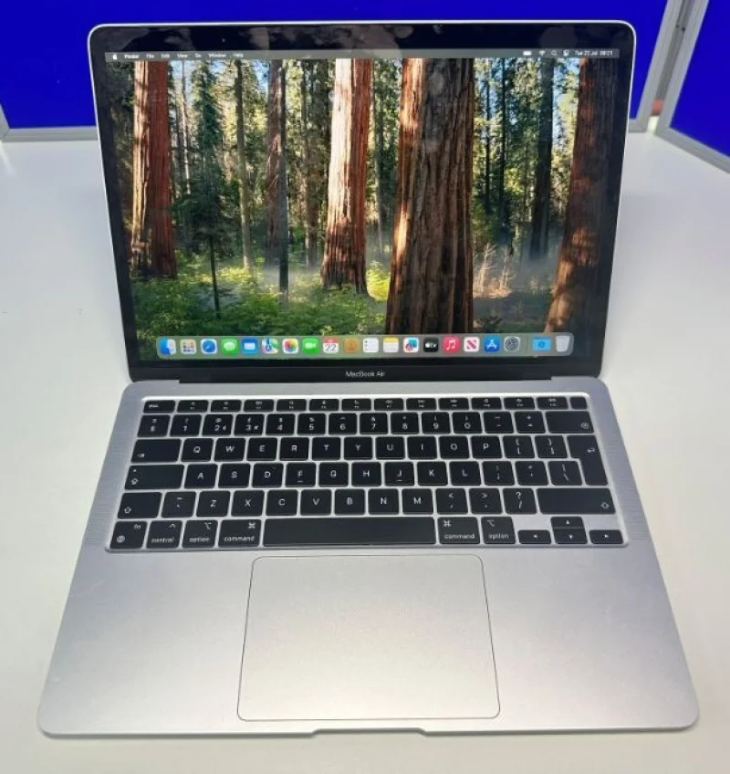 JPS Chartered Surveyors - IT Equipment Auction | Apple iMacs/Macbooks | Photography & Studio Lighting Equipment | Picking & Packaging Equipment - Auction Image 2