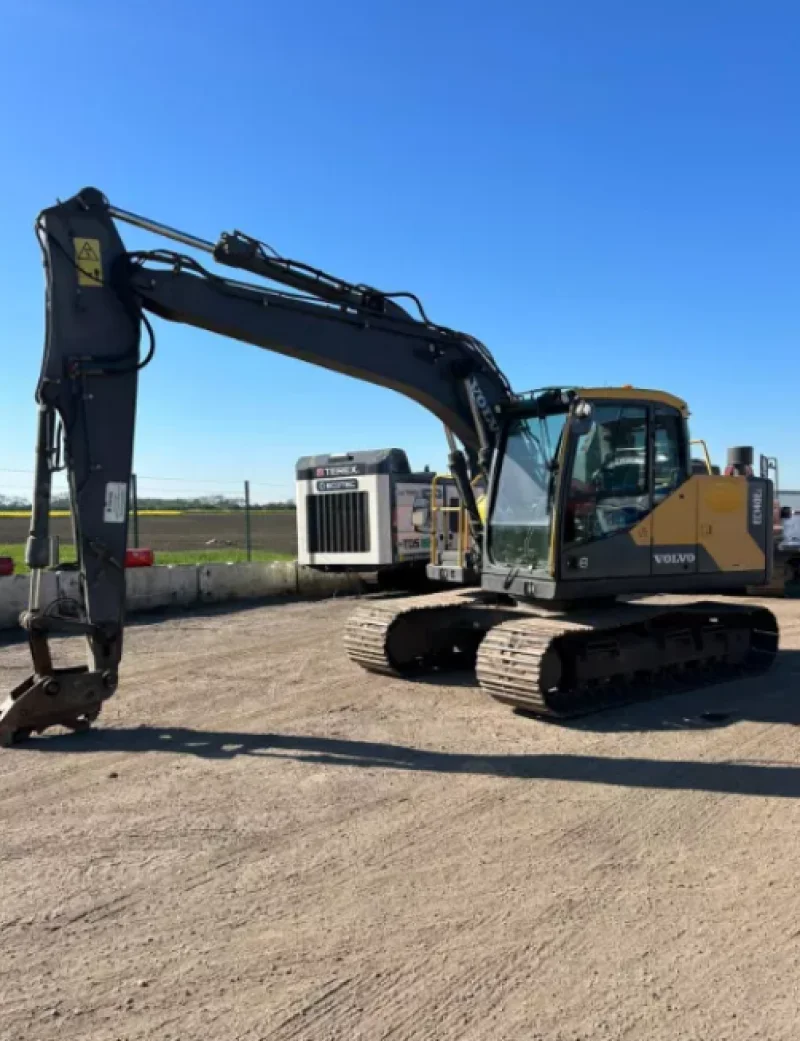 Universal Auctions Group Ltd - Multi-Lot Auction; Ex-Fleet Vans, Agri, Construction & Heavy Plant Machinery And Much More! - Auction Image 7