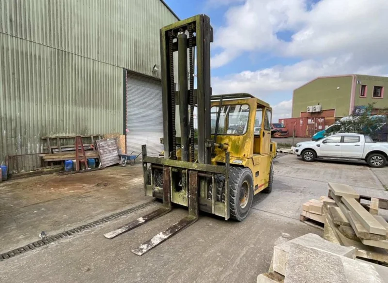 BPI Auctions - Entire Contents of Stonemasons Business Auction - Auction Image 1