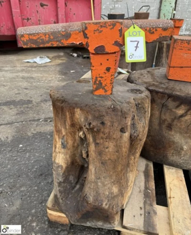 Pinder Asset Solutions Ltd - Industrial and Garden Antiques, Salvage, Collectables and Antique Furniture Auction - Auction Image 1