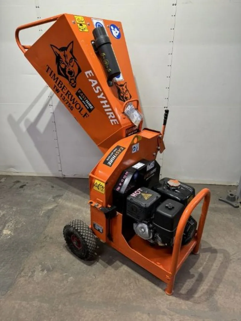 JPS Chartered Surveyors - Mixed Insolvency Auction: Compressors, Wood Chipper, Tools, Ladders, Vacuum Cleaners, Plastic Rolls, Storage Containers & Much More - Auction Image 1