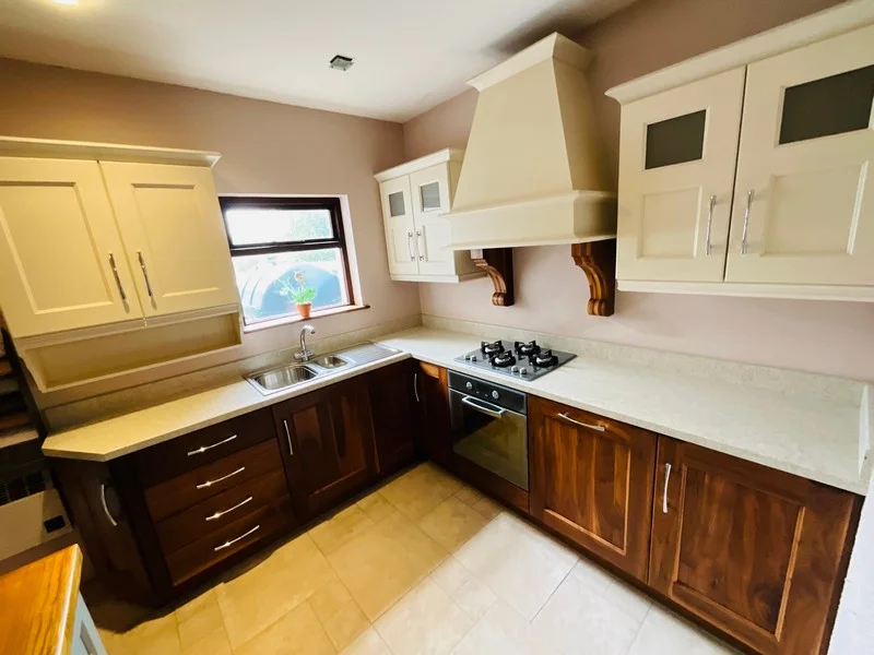 Mid Ulster Auctions Ltd - Ex Display Kitchens and Manufacturing Equipment Auction - Auction Image 18
