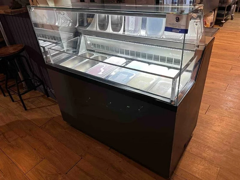 Sweeney Kincaid - Bakery and Cafe Assets Auction - Auction Image 2