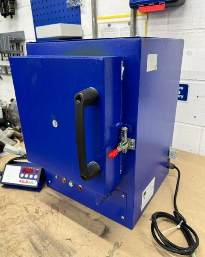 BPI Auctions - Welding Equipment, Blacksmiths Tools, Benches, Glazing Ovens, Vices & more Auction - Auction Image 2