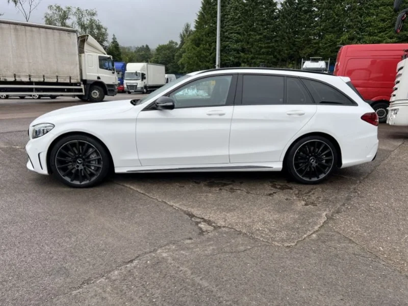 Gavel Auctioneers Ltd - 2019 Mercedes-Benz AMG C43 Premium 4MATIC Estate - Auction Image 2