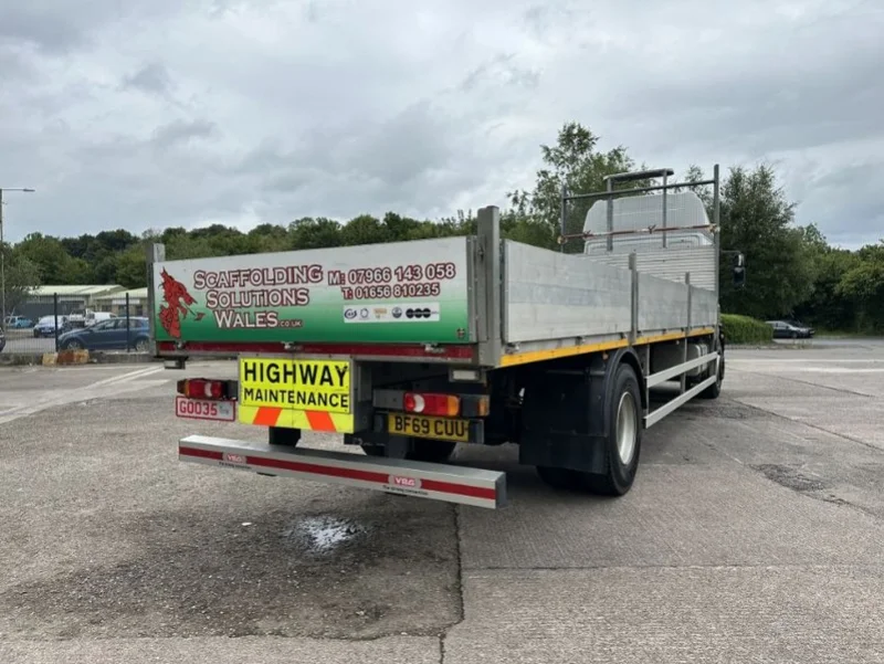 Gavel Auctioneers Ltd - The Vehicle Fleet of a South Wales Scaffold Company Auction - Auction Image 2