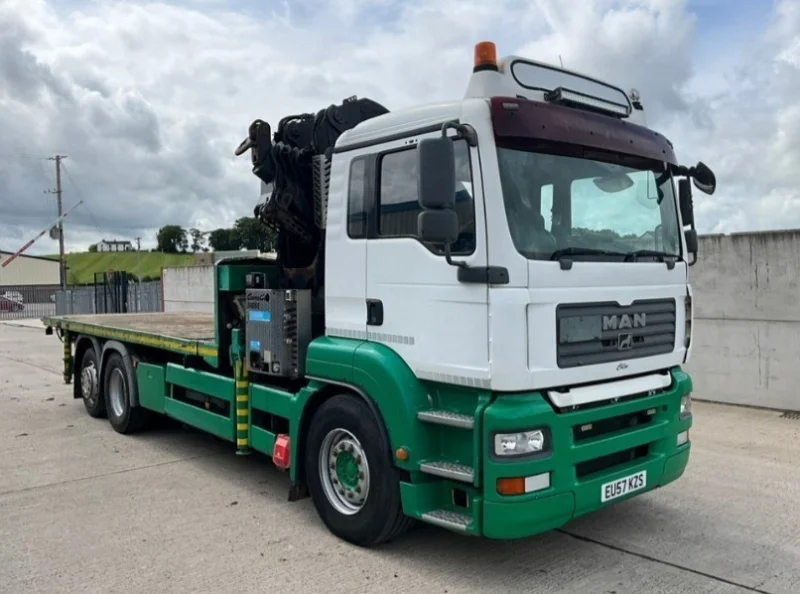 Mid Ulster Auctions Ltd - Vans, Cars, HGVs Auction to includeTransits, Low Loaders, Tipping Trailers etc - Auction Image 3