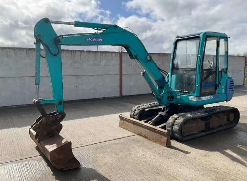 Mid Ulster Auctions Ltd - Selection of Farm Machinery Auction - Auction Image 4
