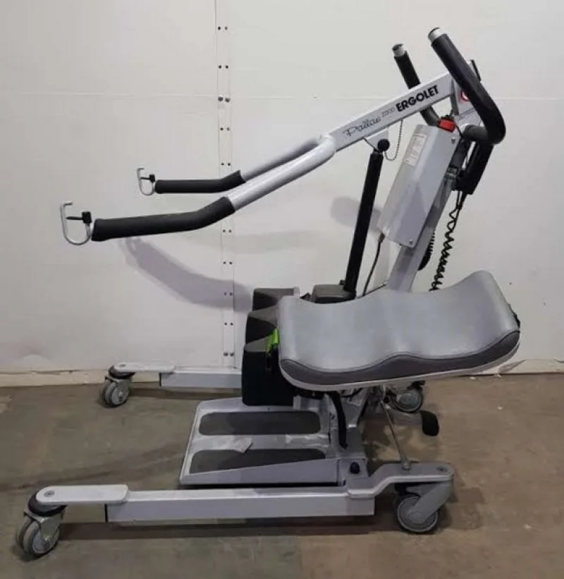 JPS Chartered Surveyors - Disability Auction: Wheelchairs, Hoists, Rollators, Walking Aids, Accessories & More - Auction Image 4