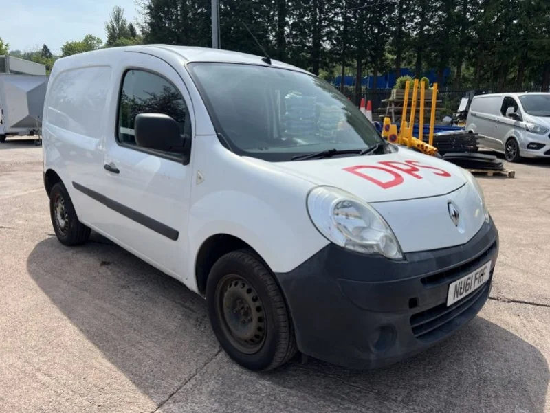 Gavel Auctioneers Ltd - 4 No Van Auction - Auction Image 4