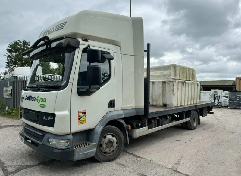 BPI Auctions - Scania & DAF Tractor Units, DAF 7.5T Flatbed, Melton 27,000L Tanker, Renault Master Van, AdBlue & Static Fuel Tanks Auction - Auction Image 4
