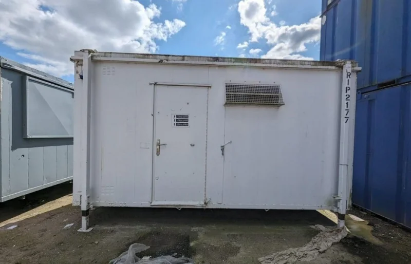 BPI Auctions - Site Accommodation to include Anti-Vandal & Thurston Units Auction - Auction Image 4