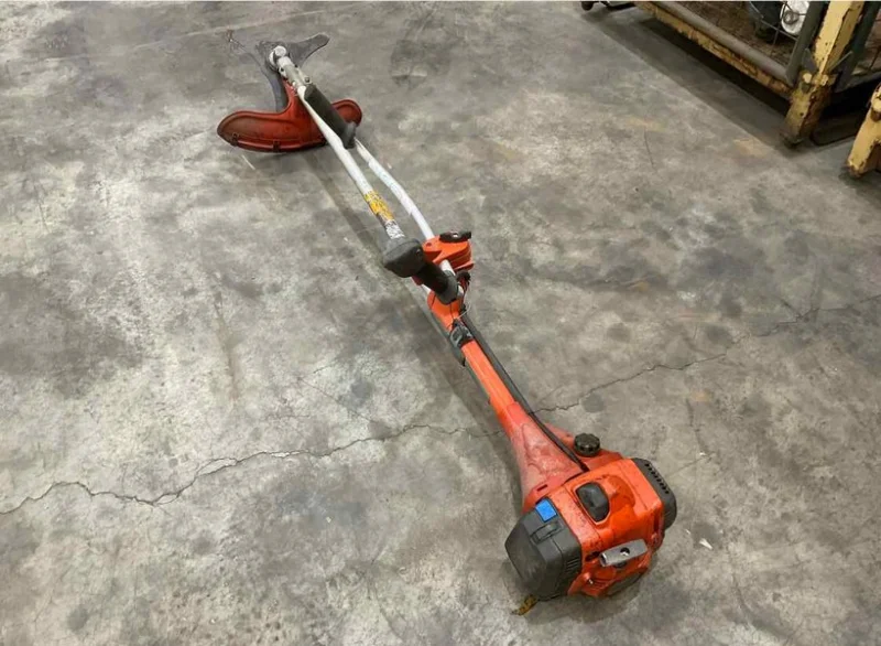 BPI Auctions - Tools & Equipment Auction to include Trench Rammers, Petrol Floor Saws, Genie Material lifts, Pecolift Access Platforms & more - Auction Image 4