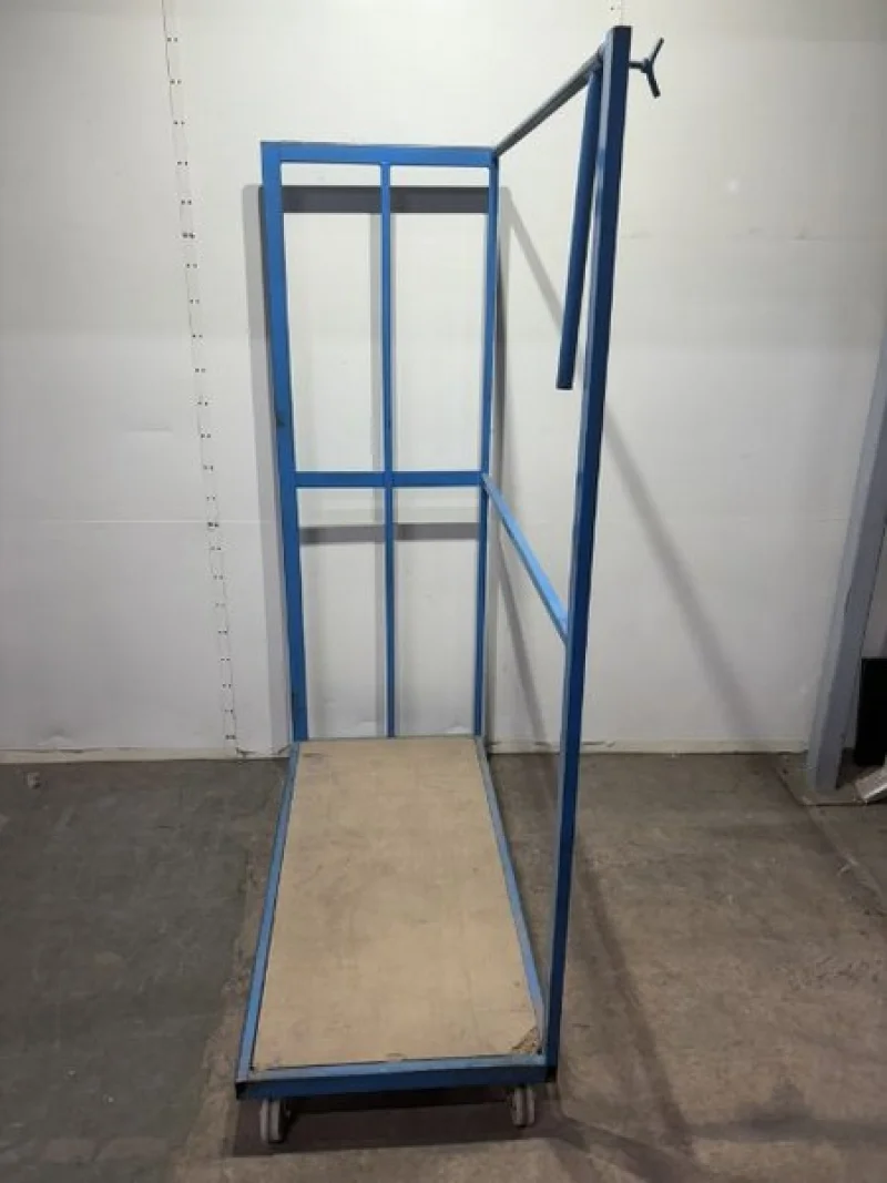 JPS Chartered Surveyors - Warehouse Equipment Auction - Large Quantity of Warehouse Trollies / Platform Trucks, ALMiG Compressor - Auction Image 4