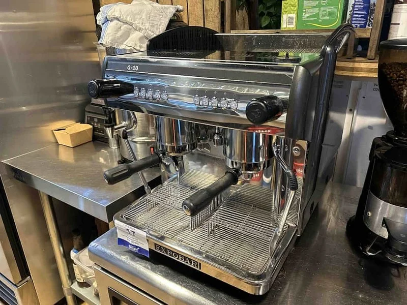 Sweeney Kincaid - Bakery and Cafe Assets Auction - Auction Image 5