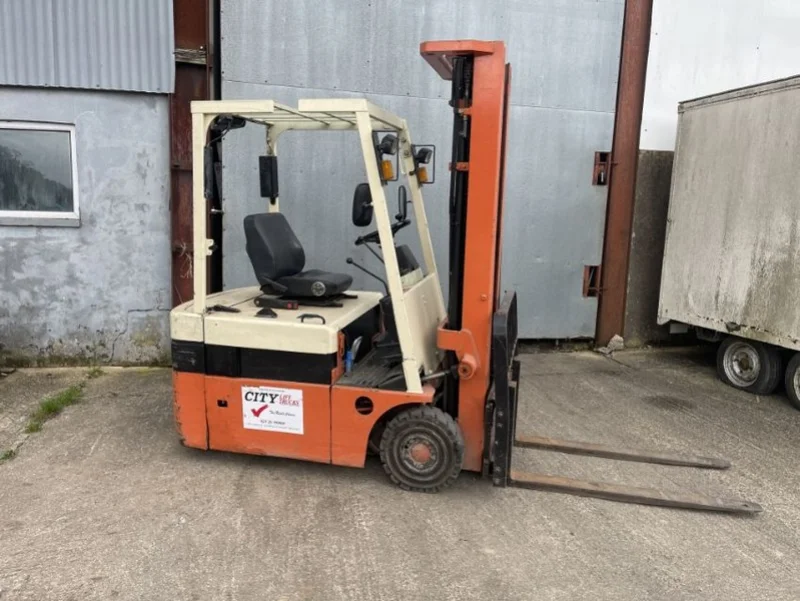Gavel Auctioneers Ltd - Auction of The Vehicles, Trailer Fleet & Audio Hire Equipment of JPL Sound & Communications - Auction Image 6