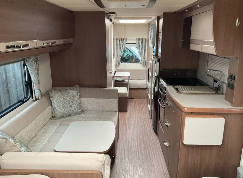 BPI Auctions - 2017 Elddis Buccaneer Galera Touring Caravan Auction - Auction Image 5