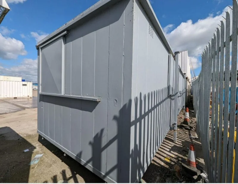 BPI Auctions - Site Accommodation to include Anti-Vandal & Thurston Units Auction - Auction Image 5