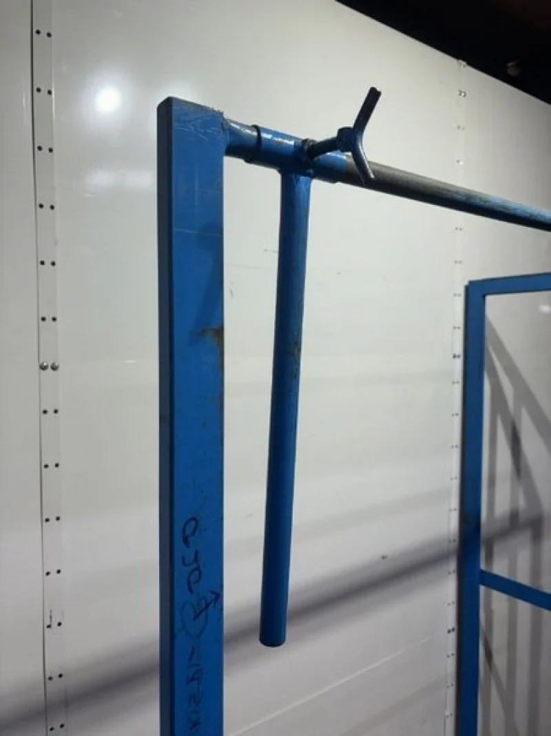JPS Chartered Surveyors - Warehouse Equipment Auction - Large Quantity of Warehouse Trollies / Platform Trucks, ALMiG Compressor - Auction Image 5
