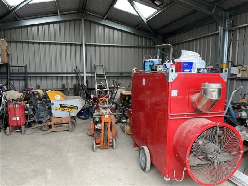 Lambert Smith Hampton - A Range of Contractors Plant, Equipment & Vehicles - Auction Image 6