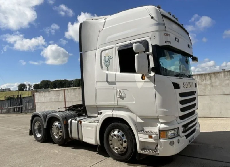 Mid Ulster Auctions Ltd - Vans, Cars, HGVs Auction to includeTransits, Low Loaders, Tipping Trailers etc - Auction Image 6