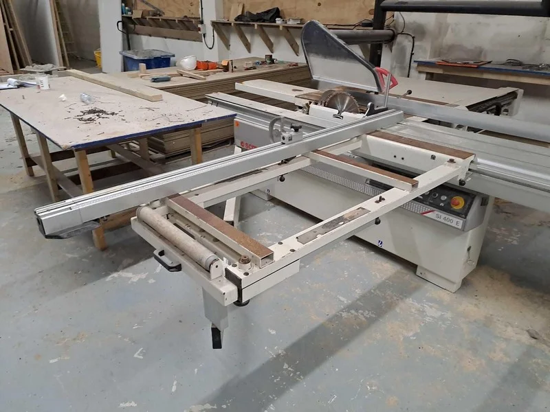 Lambert Smith Hampton - Vehicles, Trailers, Plant, Site Offices & Containers Auction - Auction Image 6