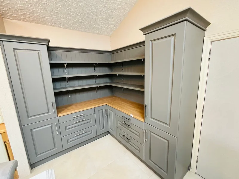 Mid Ulster Auctions Ltd - Ex Display Kitchens and Manufacturing Equipment Auction - Auction Image 16