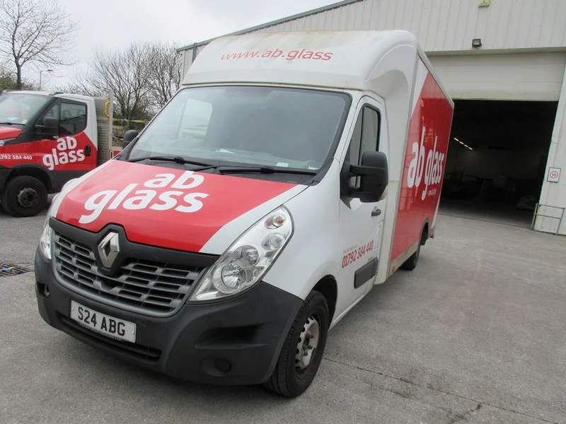Lambert Smith Hampton - Southampton - Online Auction of Assets of Aluminium Profile Window and Door Manufacturer - Auction Image 7