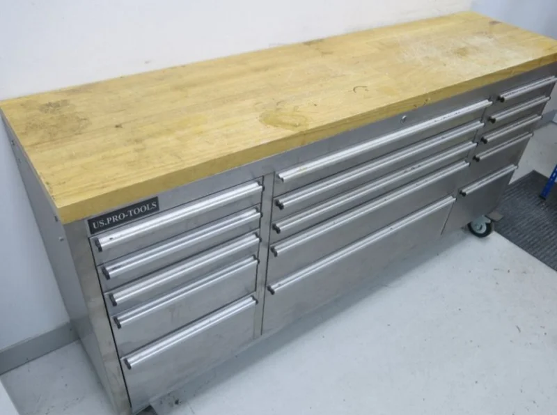 G J Wisdom & Co - Car, Motorbike, Vans, Engineering, Woodworking & Commercial Catering Auction - Auction Image 4