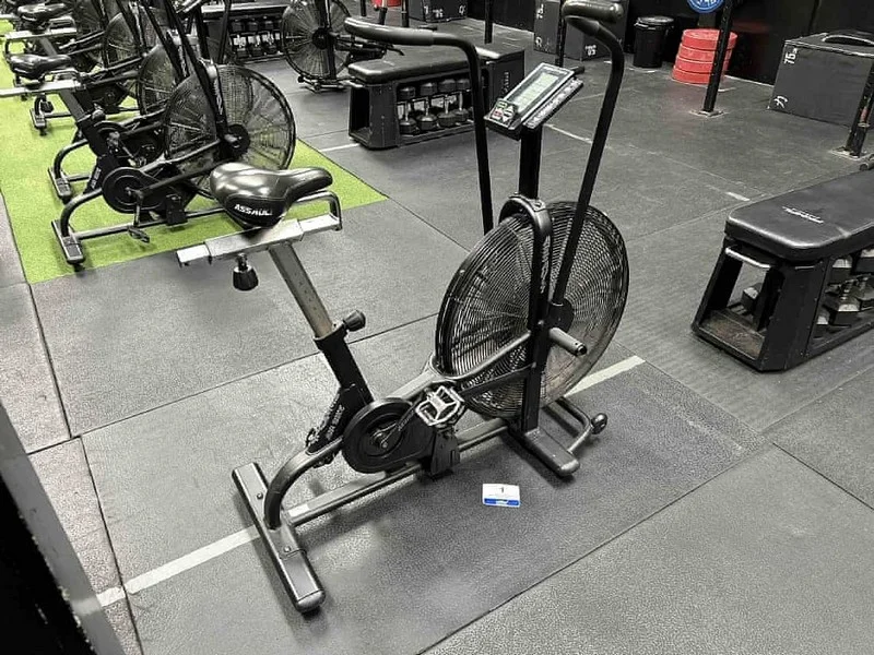 Sweeney Kincaid - Contents of a Gym Auction - Auction Image 1