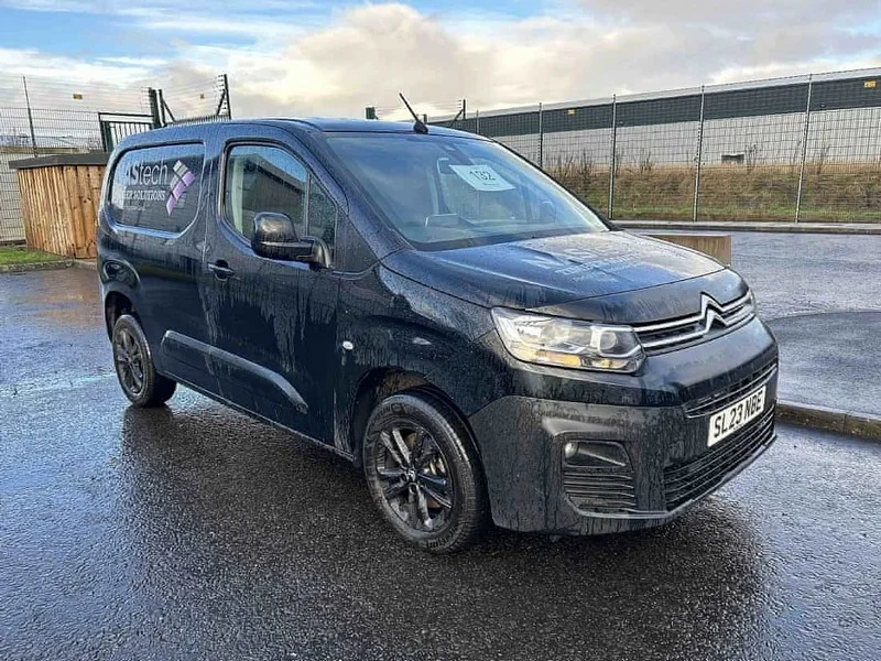 Sweeney Kincaid - Cars, Vans, HGVs, Buses & Coaches Auction - Auction Image 2