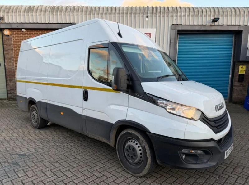 G J Wisdom & Co - Vehicles, Catering, IT, Furniture & Much More at Auction - Auction Image 2