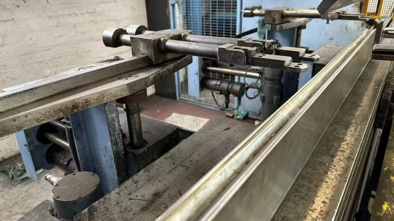 Charter Auctions Ltd - URSVIKEN Optima 160 31/255 6 Axis Hydraulic Pressbrake - Auction Image 4