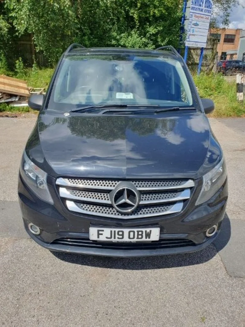 JPS Chartered Surveyors - Mercedes-Benz Vito 116 Sport Bluetec Van with Side Windows Auction - Auction Image 2