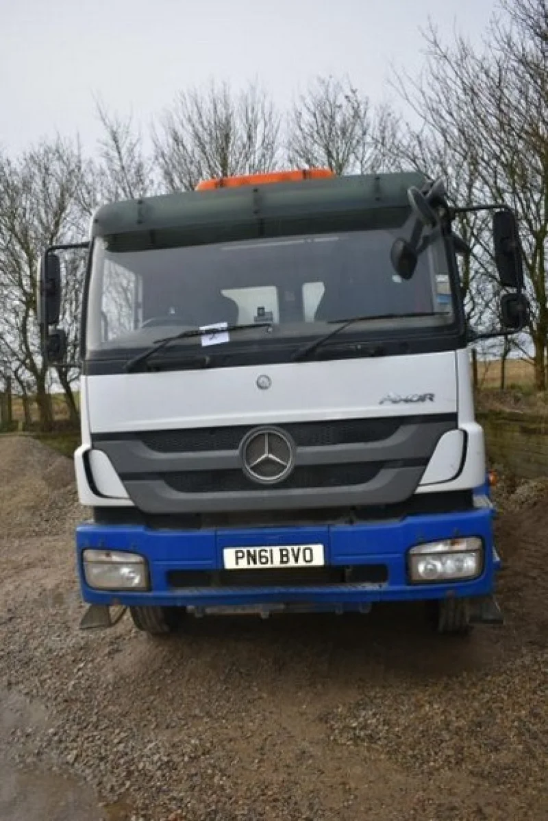 Gilbert Baitson - Commercial Vehicles, Private Cars, Tools & DIY Stock Auction - Auction Image 1