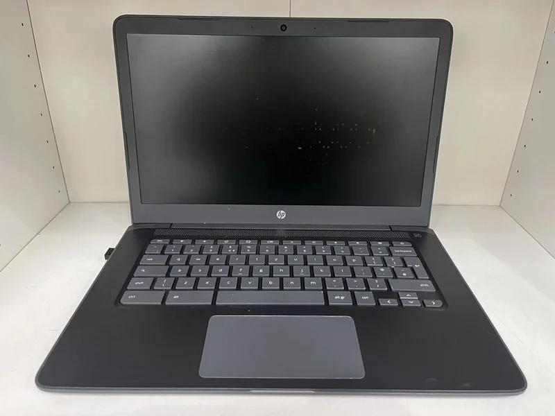 Eddisons - Scunthorpe - A Range of IT Equipment Auction to Include Lenovo, Asus, HP & Acer - Auction Image 4