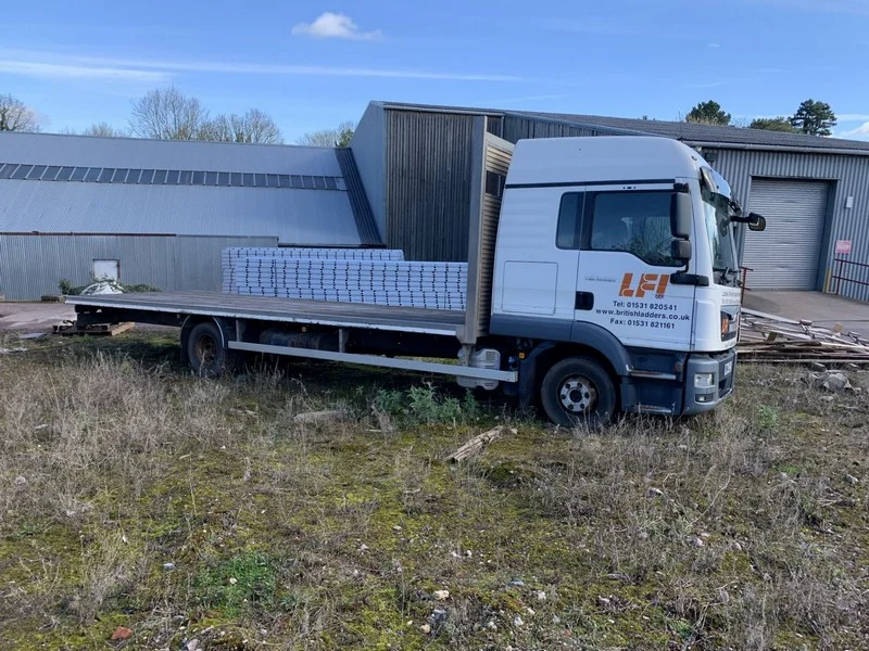 Middleton Barton Valuation - CNC Machine Tools, Fabrication Plant & Associated Tooling & Commercial Vehicles Auction - Auction Image 4