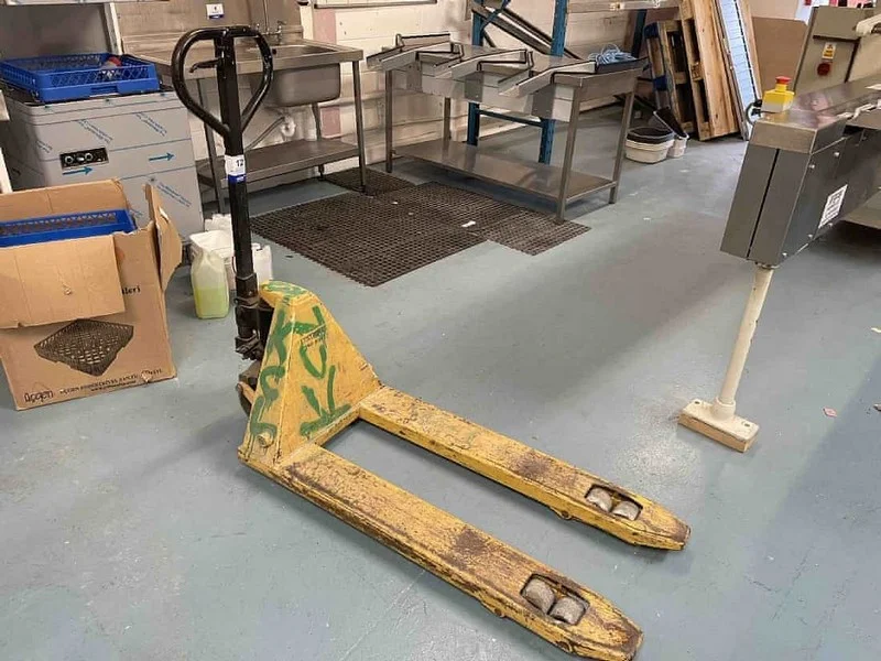 Sweeney Kincaid - Flow Wrap Machines & Catering Equipment Auction - Auction Image 6