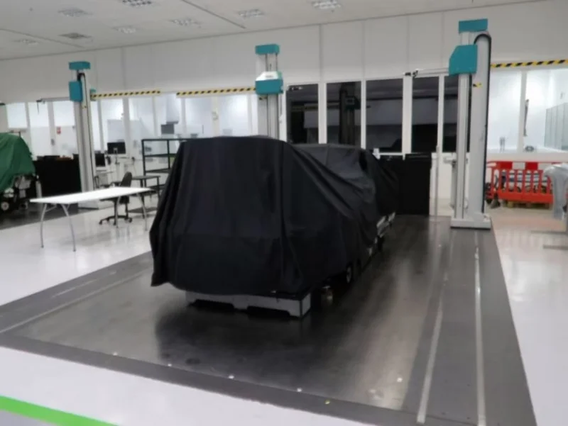 Apex Auctions Ltd - Luxury Automotive Manufacturer Auction of (2) 2004 Wenzel RA1625 7000mm x 3000mm Twin Arm CMM's - Auction Image 1
