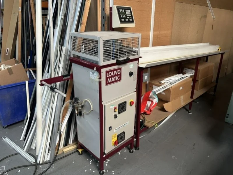 JPS Chartered Surveyors - Contents of Blinds & Curtain Manufacturers to include Semi Automatic Cutting Tables, Blind Cutting Lines, Sewing Machines - Auction Image 6