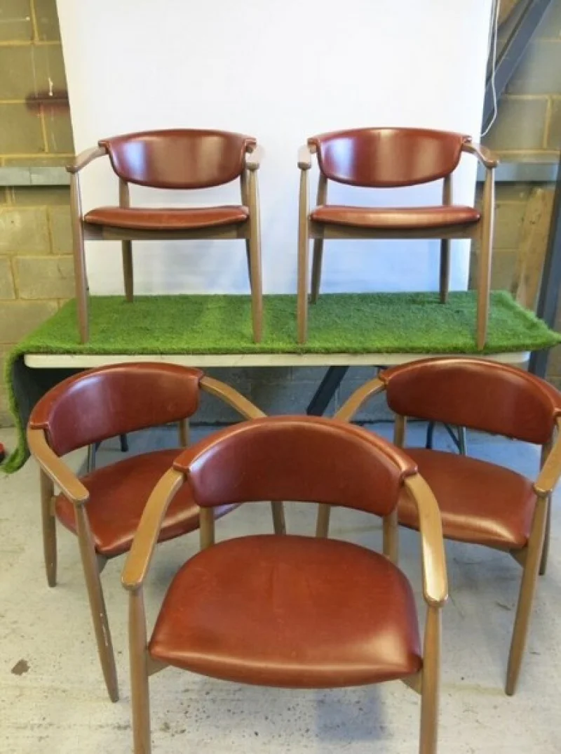 G J Wisdom & Co - Collective Auction of Catering, Vans, Tooling with Commercial Vans & Building Maintenance Assets, Contents of 4 x Coffee Shop & London Restaurant - Auction Image 4