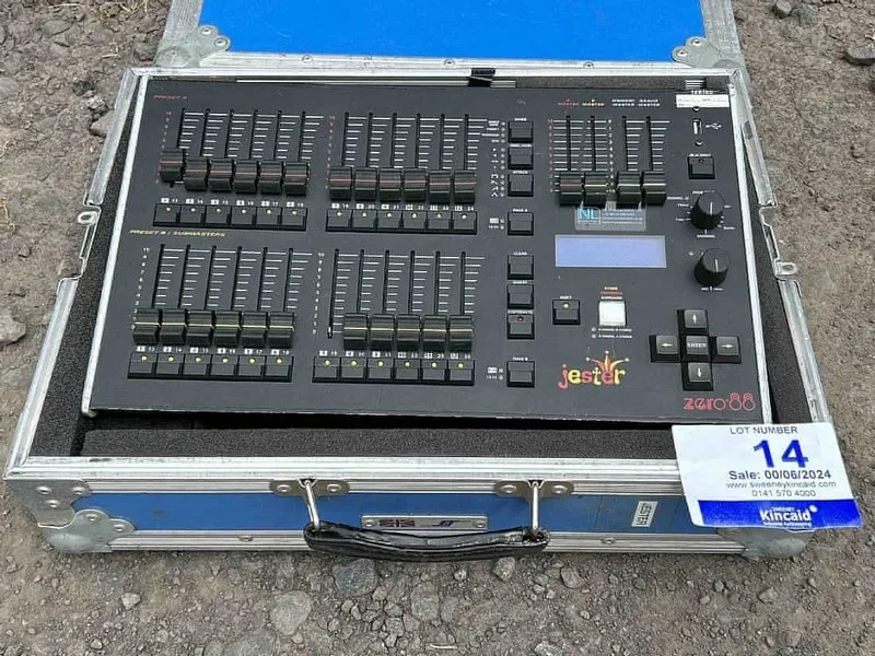 Sweeney Kincaid - Event Lighting Equipment Auction - Auction Image 4
