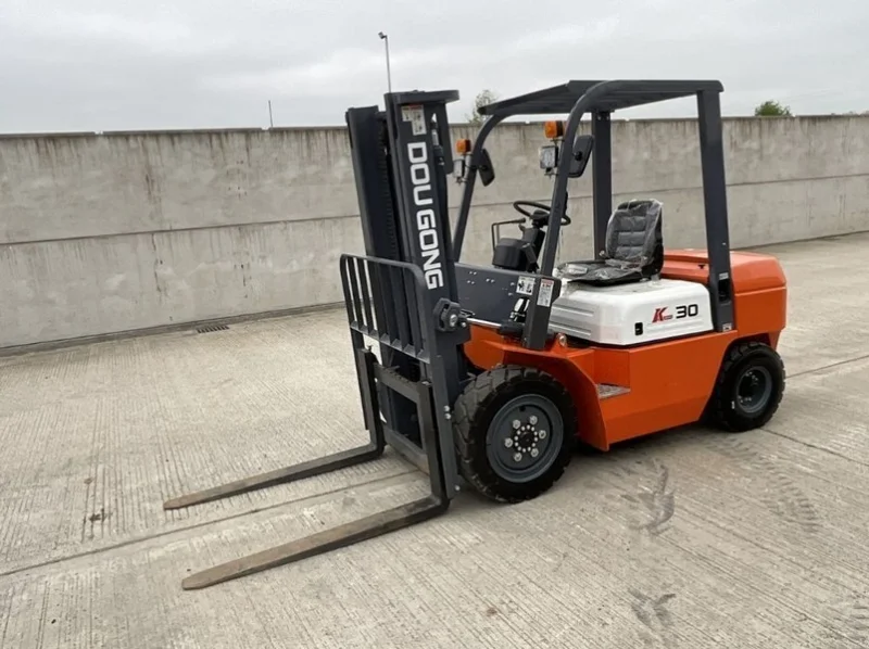 Mid Ulster Auctions Ltd - Plant & Machinery Auction to include Forklifts, Excavators, Skip Dumpers, Micro Diggers, Telescopic Loader & More - Auction Image 5