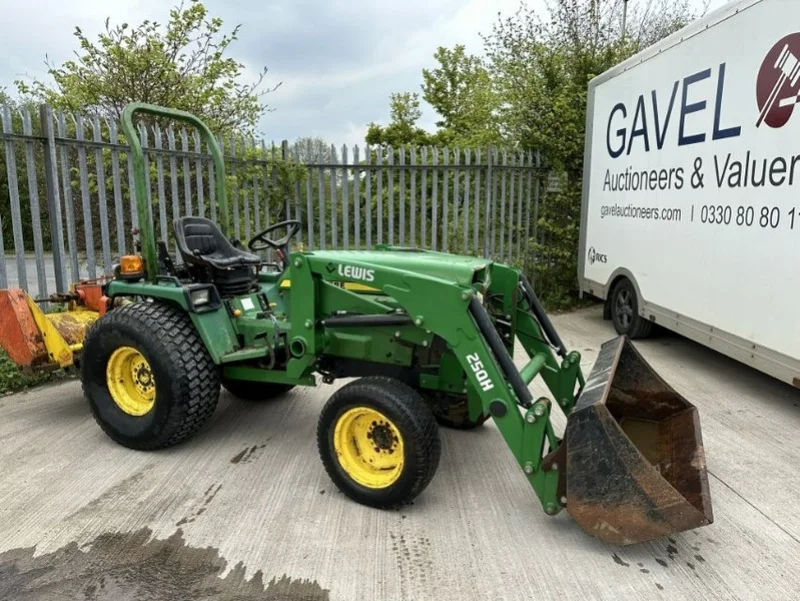 Gavel Auctioneers Ltd - John Deere 955 Compact Tractor & Spares & Repair Honda TRX Quad Bike Auction - Auction Image 1